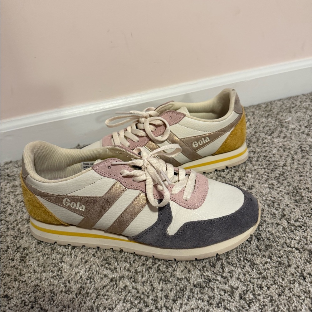 Gola Cream Pink Sneakers Retro Design Suede Mesh
